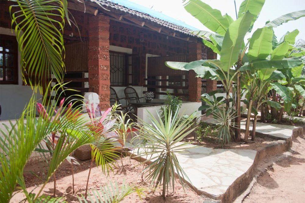 Little India Beach Cottages Baga Kültér fotó